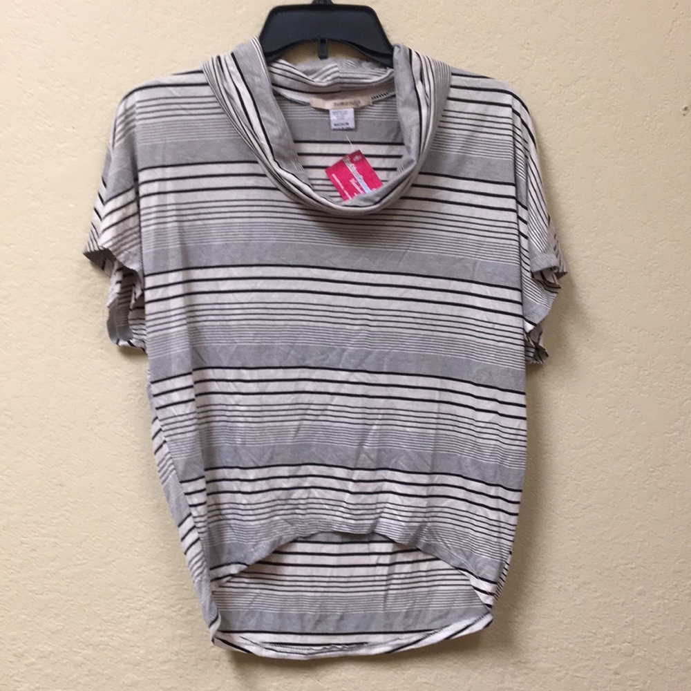 Woman’s blouse